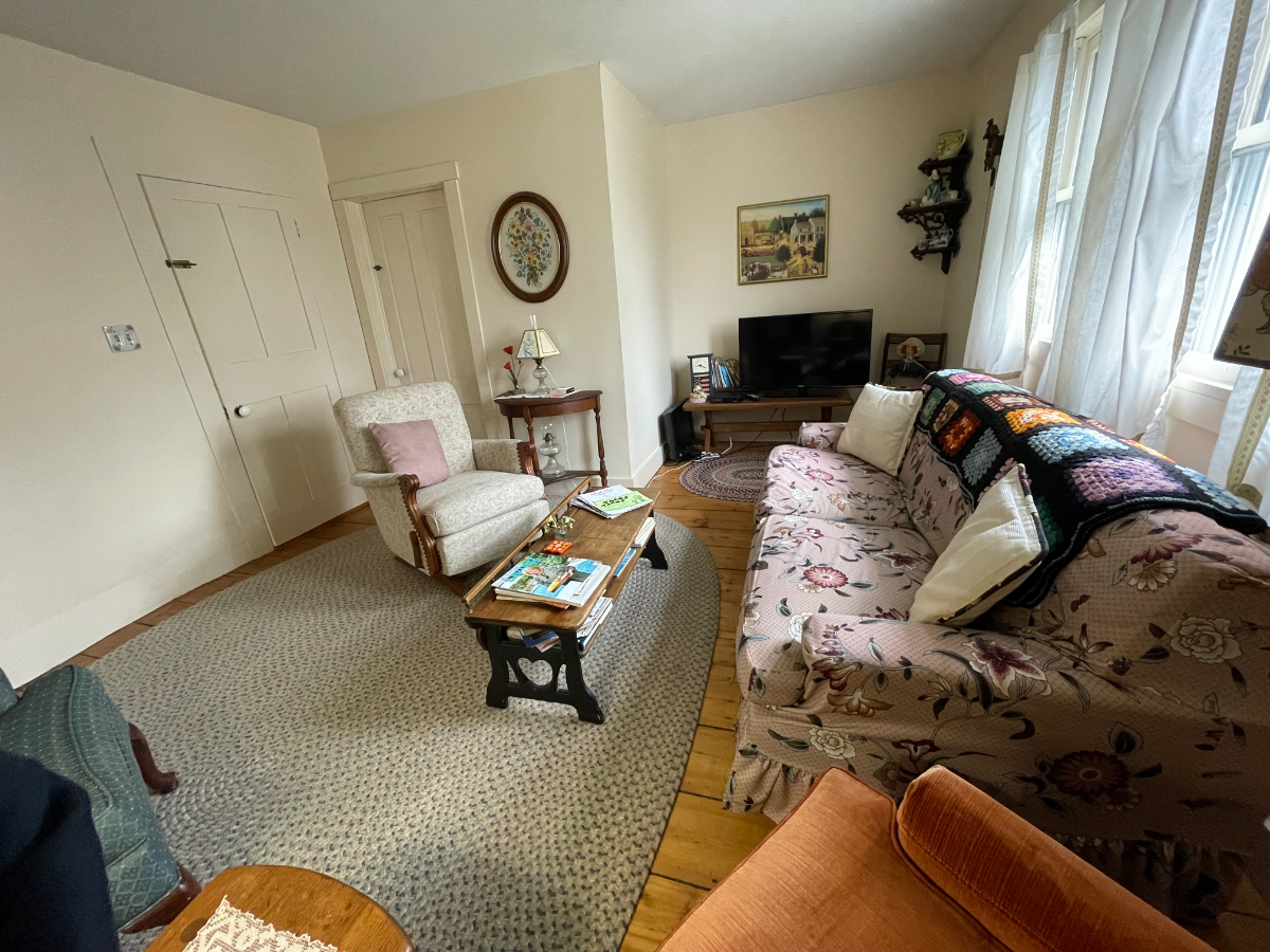 Cozy Country Apartment - Photo 4