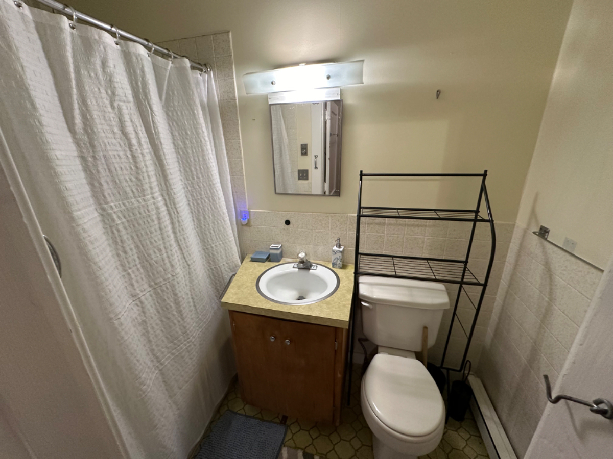 56 depot apt 3 - 1 bedroom, 1 bath apartment - Photo 4