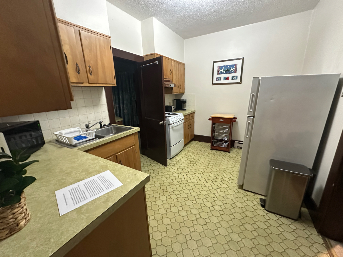 56 depot apt 3 - 1 bedroom, 1 bath apartment - Photo 4