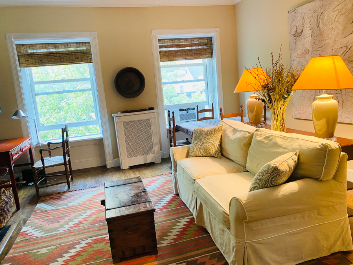 Cozy Manhattan brownstone apartment in the upper west side - Photo 10
