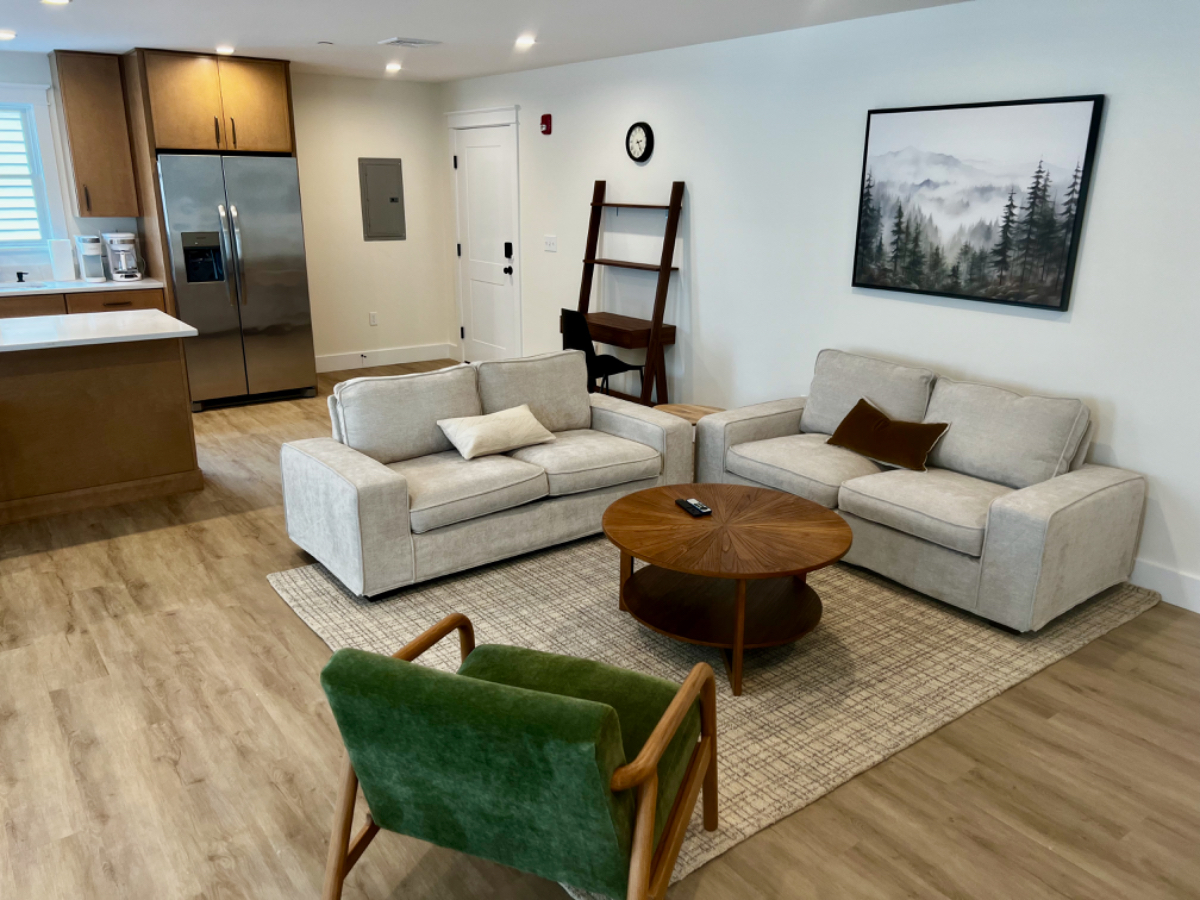 Huge New Apartment in Downtown Montgomery - Photo 8