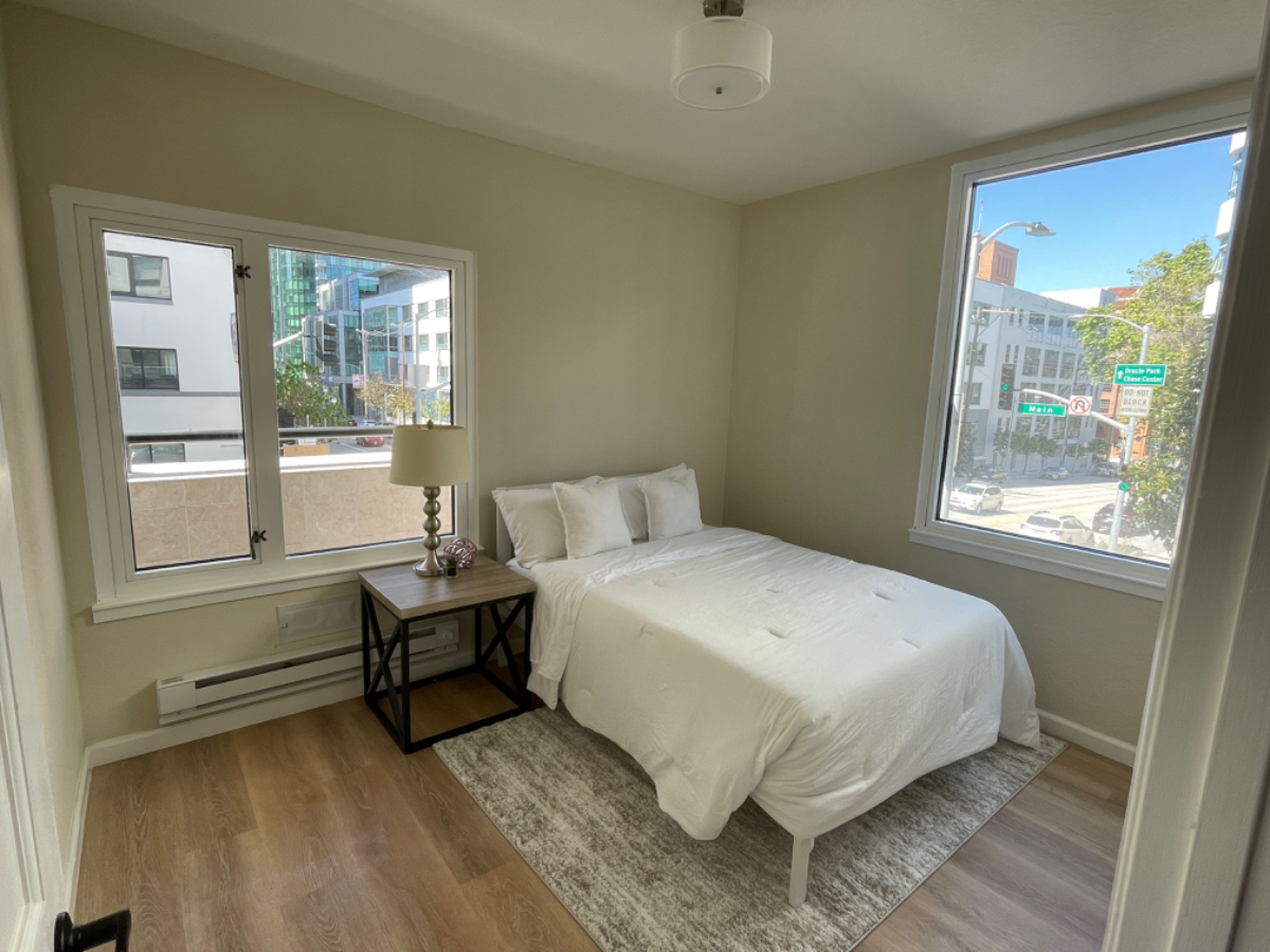 Baycrest Condo for rent - 201 Harrison st - Photo 3