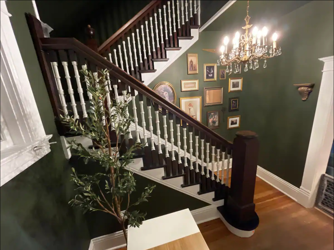 Upper Level Unit - Photo 11