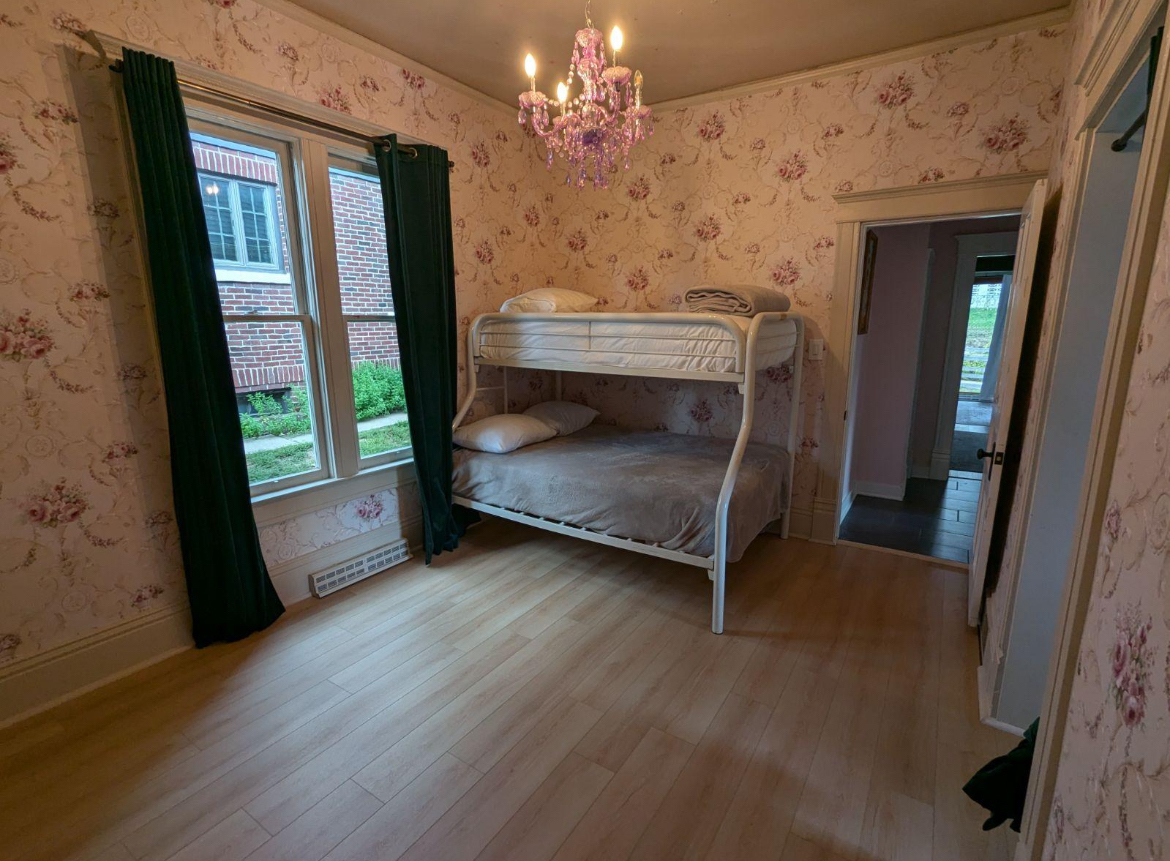Upper Level Unit - Photo 9