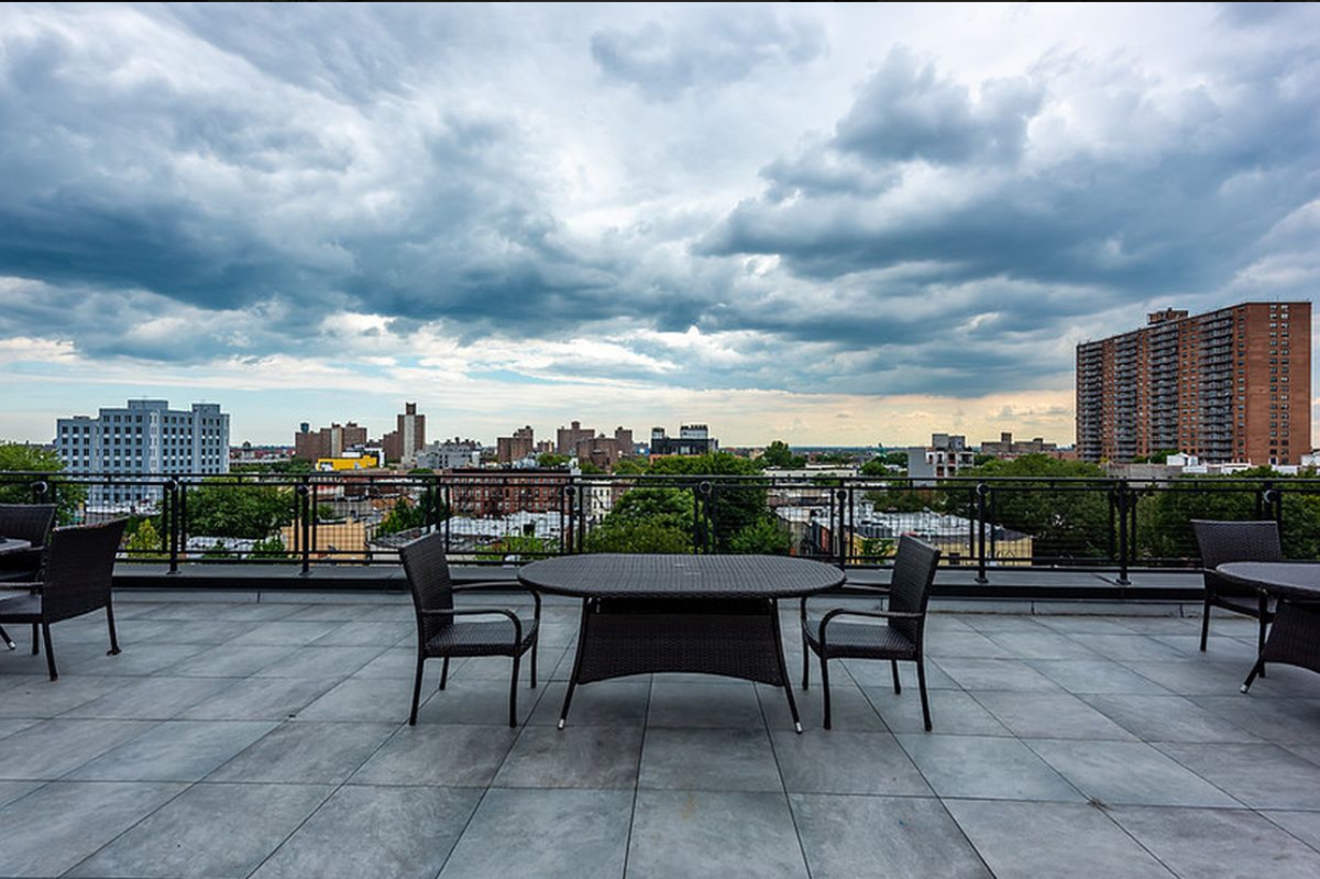 Luxury 1-Bedroom Apartment  with Gym and Shared Rooftop in Ocean Hill - Photo 6