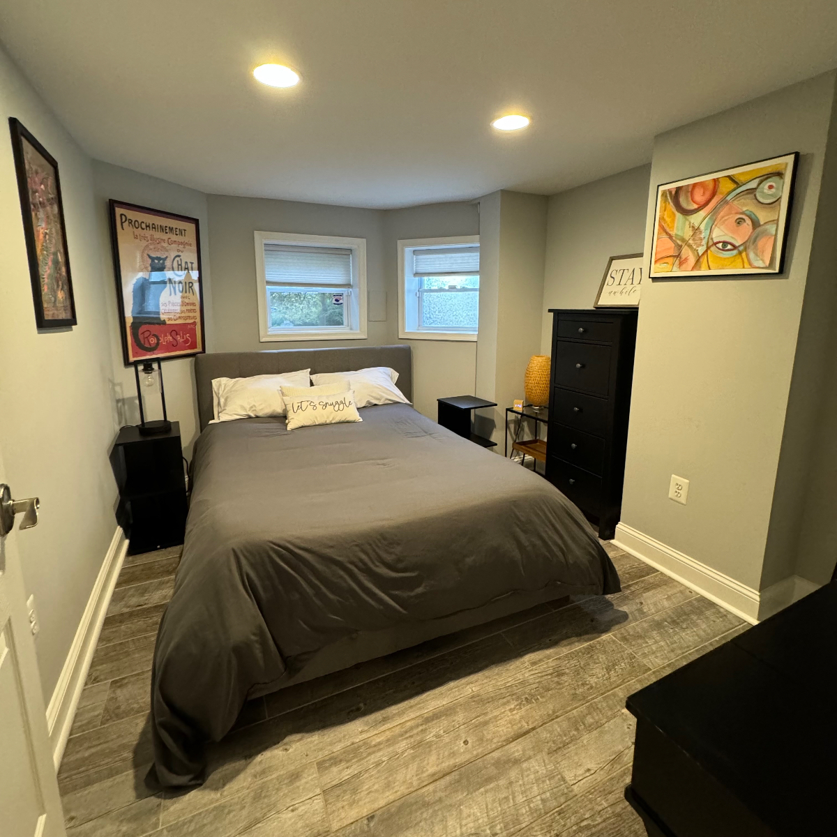 The Bloomie - 1 bedroom English Basement Apartment in Bloomingdale with separate entrance, short wal - Photo 3
