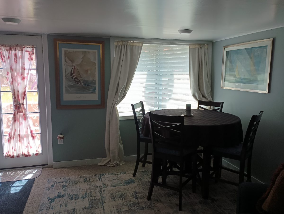 Apartment - Country Like Setting - Photo 4