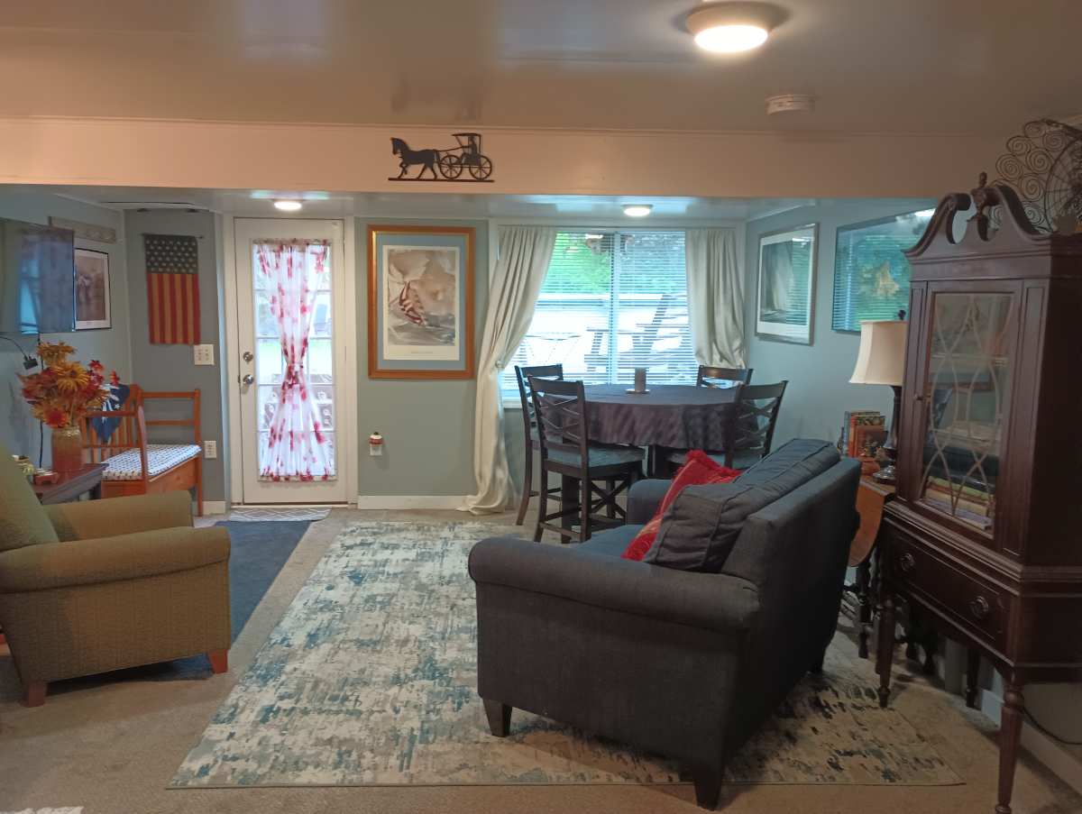 Apartment - Country Like Setting - Photo 1