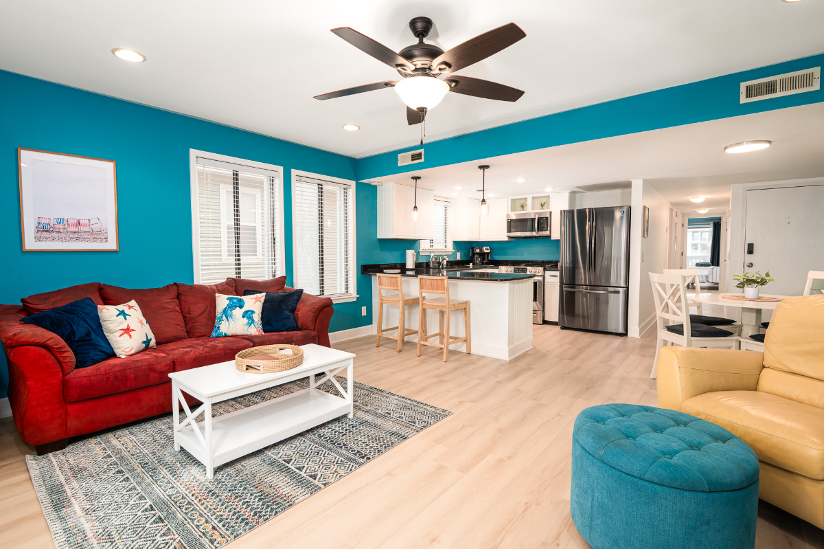 2 BR/2 BA Beach Condo with Ocean Views - Photo 2