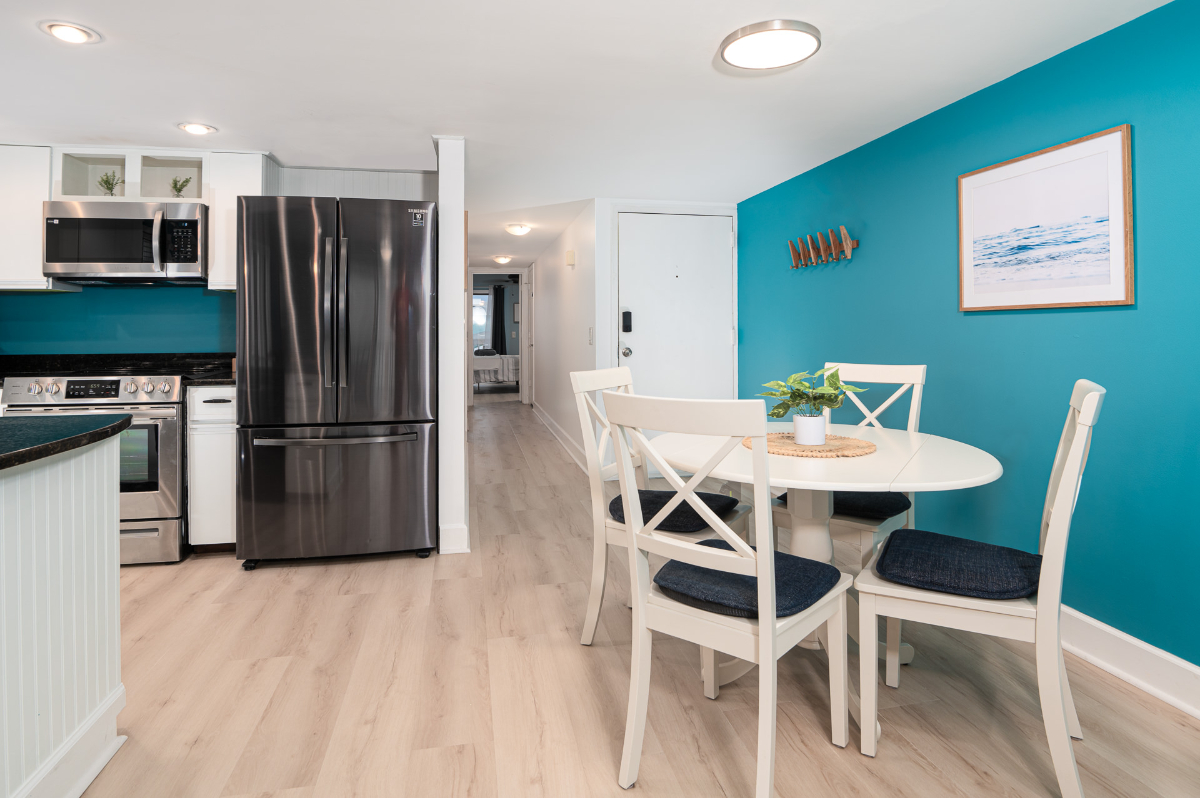 2 BR/2 BA Beach Condo with Ocean Views - Photo 8