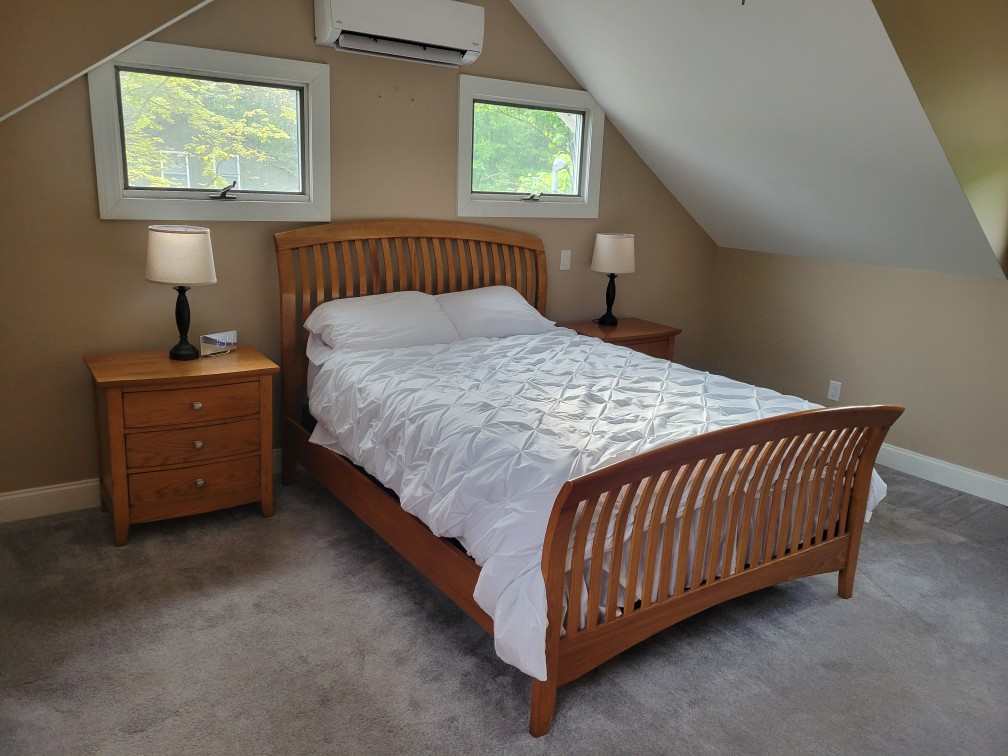 Charming Countryside Escape Modern & Spacious Upstairs Apartment with Resort-Style Amenities on a Se - Photo 9