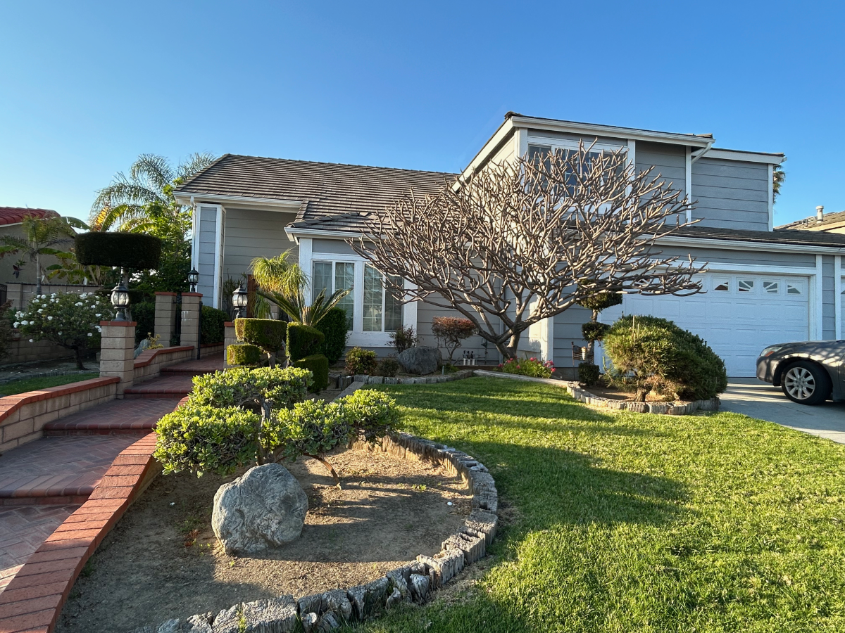 Female only, large, cozy, quiet, welcoming home