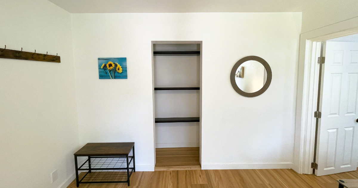 New 1 bd-private carport-private yard - Photo 5