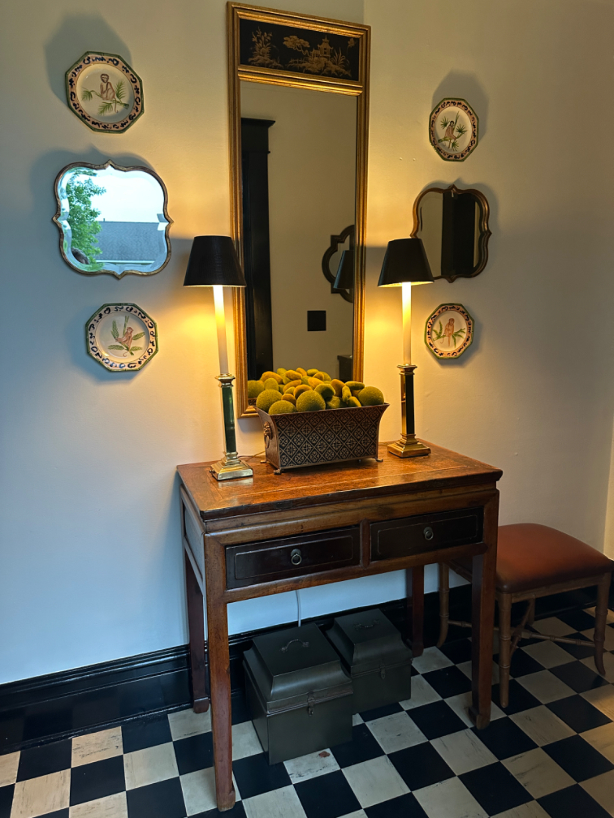 Interior Designer's Vacation Home - Photo 2