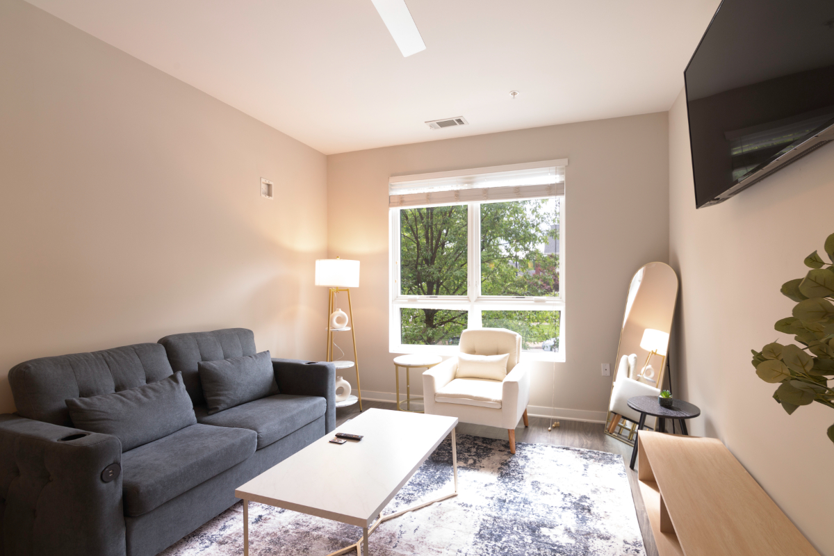 Beautiful Apartment Unit 230