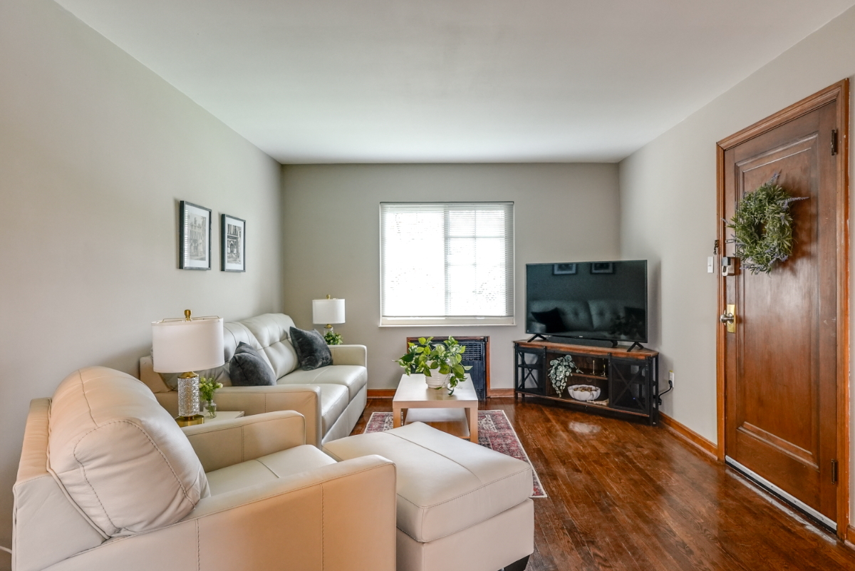 Spacious One Bedroom Apartment