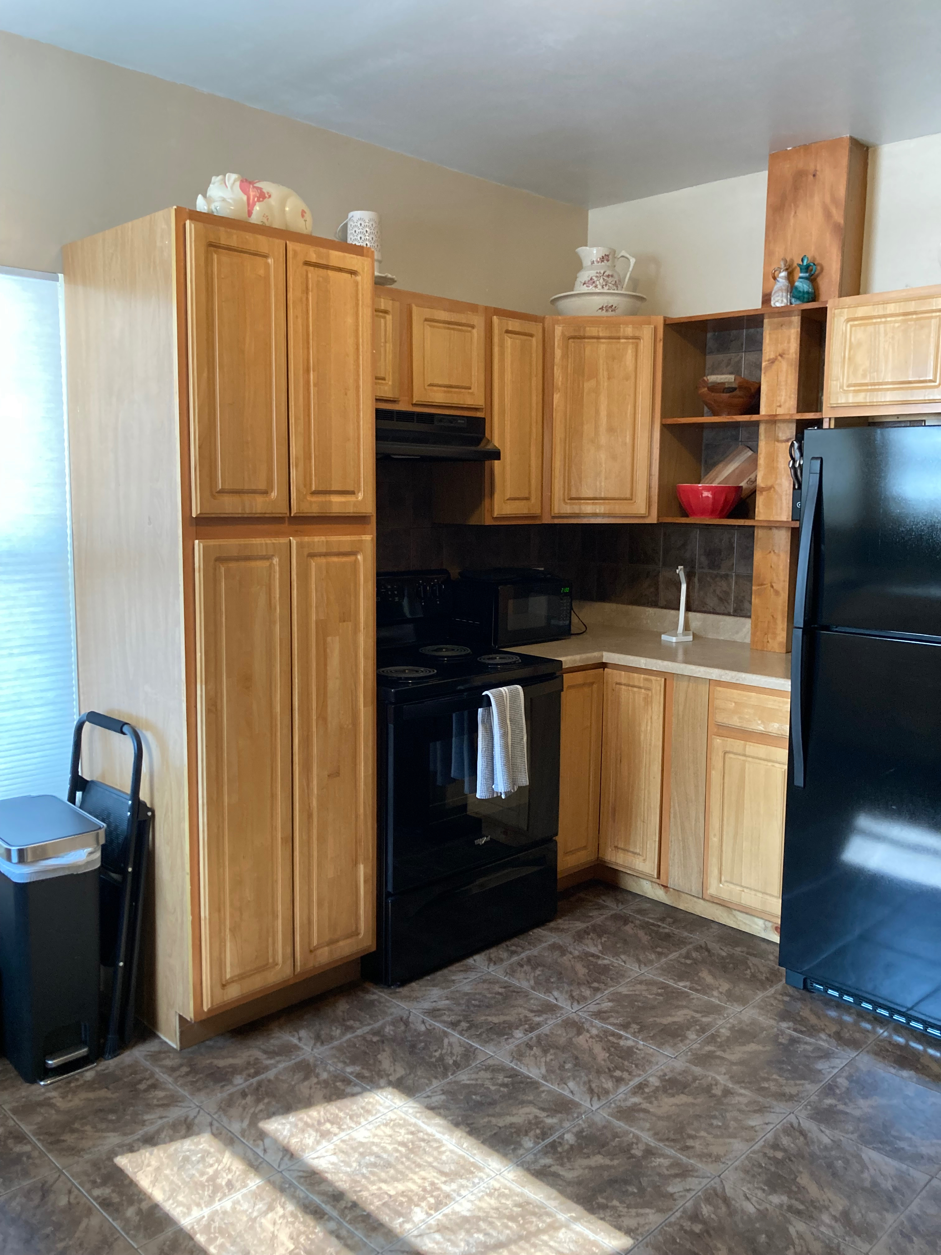 Available bedroom for medical professionals - Photo 3