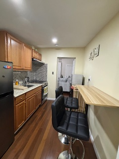 Experience Urban Living at its Best - Unique and Private 1-Bedroom Apartment in Brooklyn, New York - Photo 8