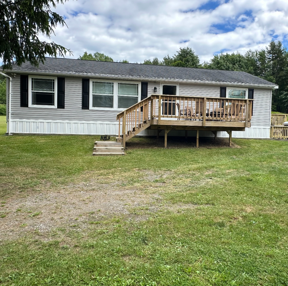Quiet home just outside of Oneonta ideal for traveling nurses or professionals. - Photo 3