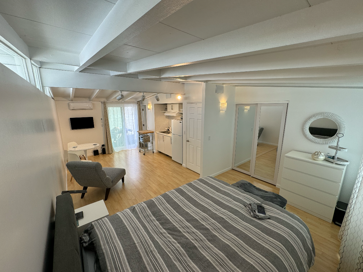 Furnished Studio 1/2 mile from Mission Bay- Avail June 3, 2026 - Photo 1