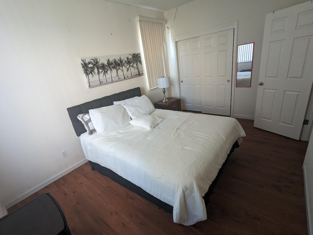 Private downstairs bedroom and bathroom