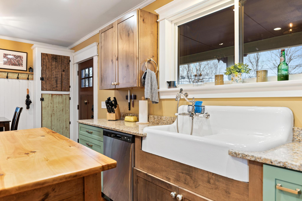 Cozy home in Chester - Photo 3