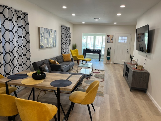 1br Duplex in East Hollywood with a Zen Ambiance - Photo 2