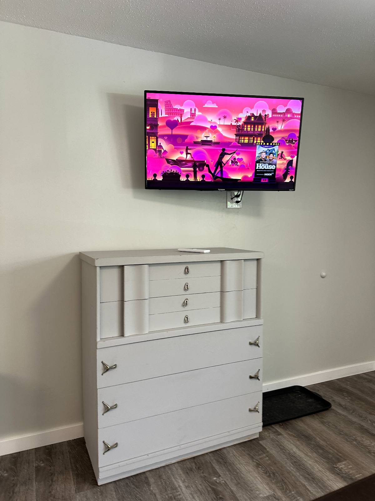Rutland Town, Studio Efficiency with Kitchenette - Photo 2