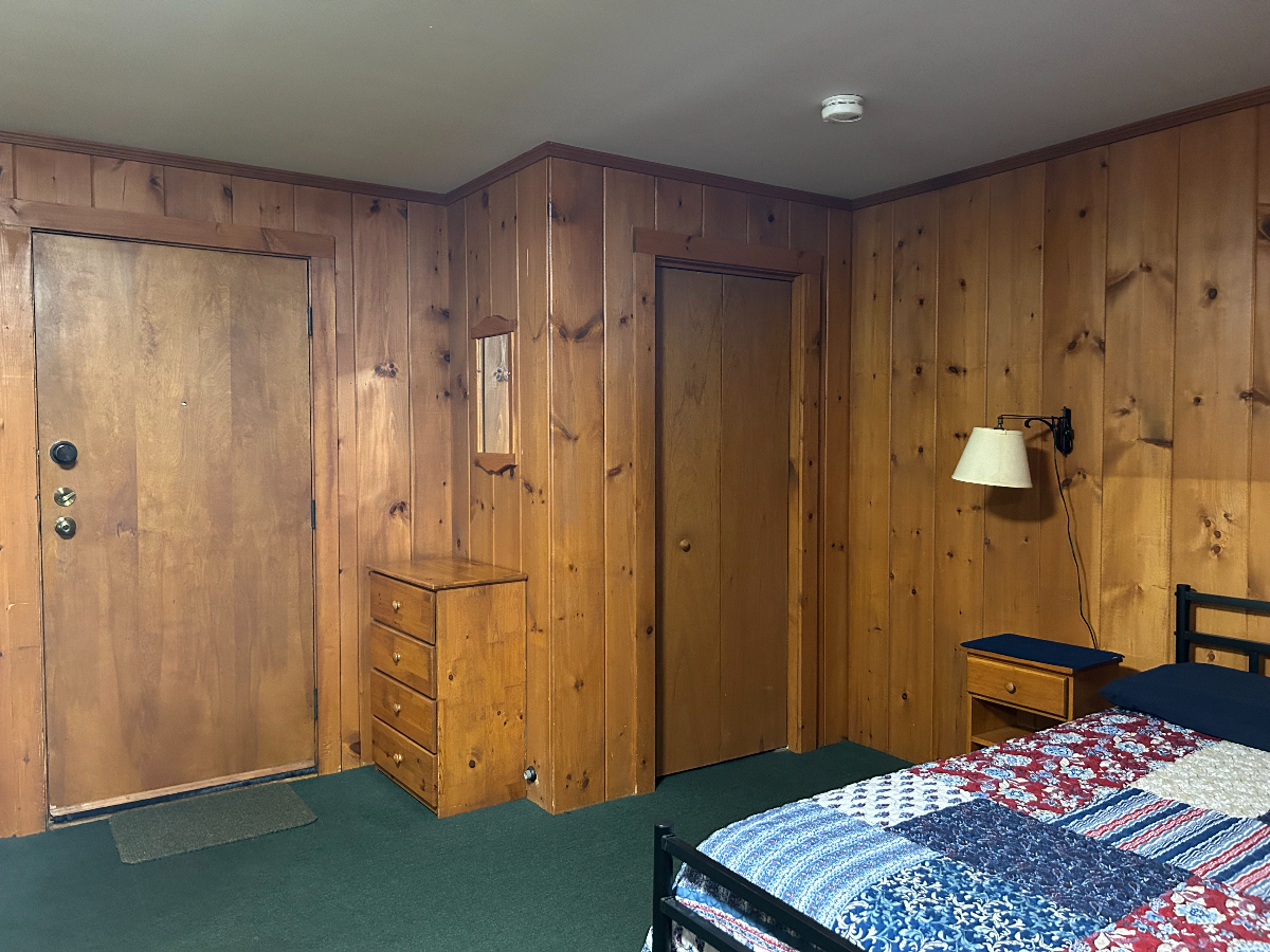 Cabin 20-- Studio with Kitchen - Photo 7