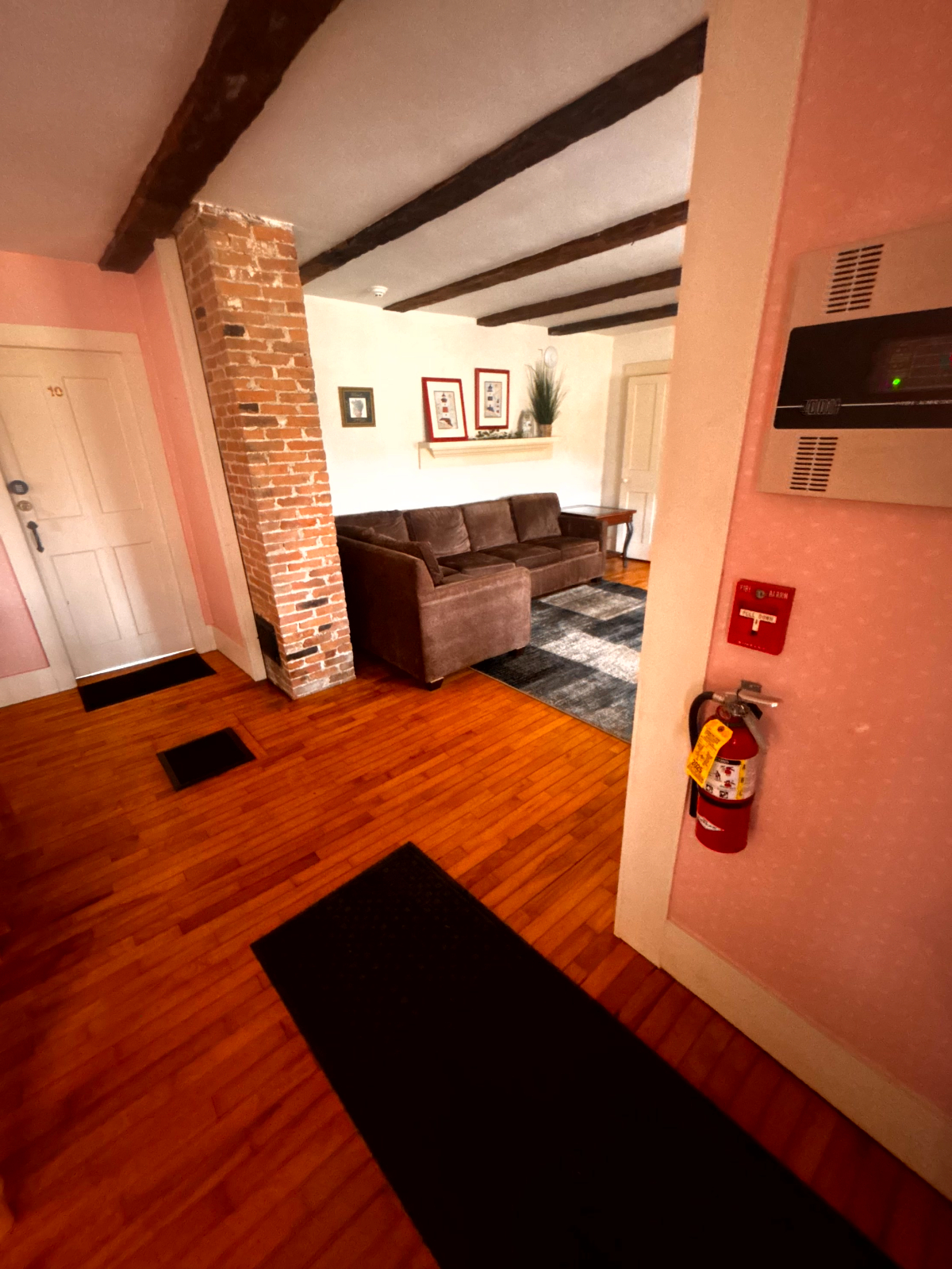 Cabin 20-- Studio with Kitchen - Photo 9