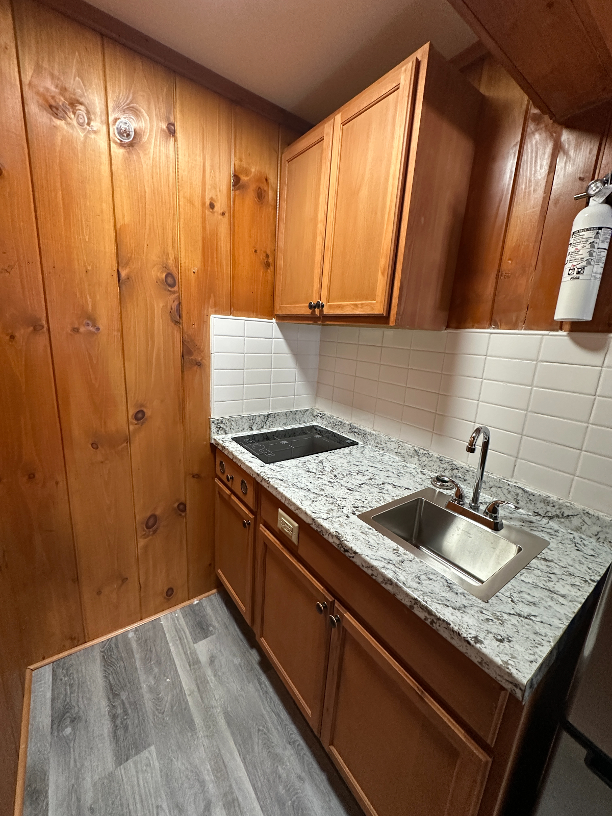 Cabin 20-- Studio with Kitchen - Photo 5