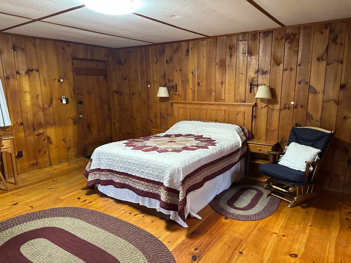 Cabin 20-- Studio with Kitchen - Photo 2