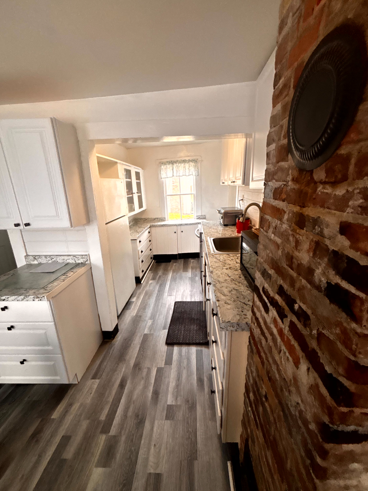 Cabin 20-- Studio with Kitchen - Photo 6