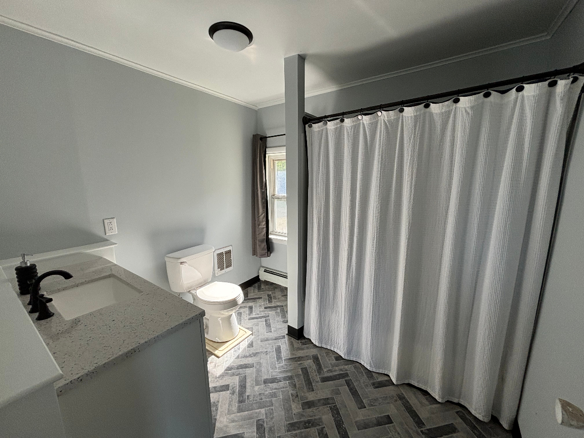 Beautiful Lake View One Bedroom Apartment outside of Canandaigua and Naples, New York - Photo 6
