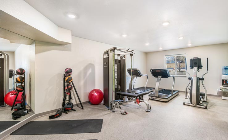 WoodSpring Suites Bradenton - Photo 9