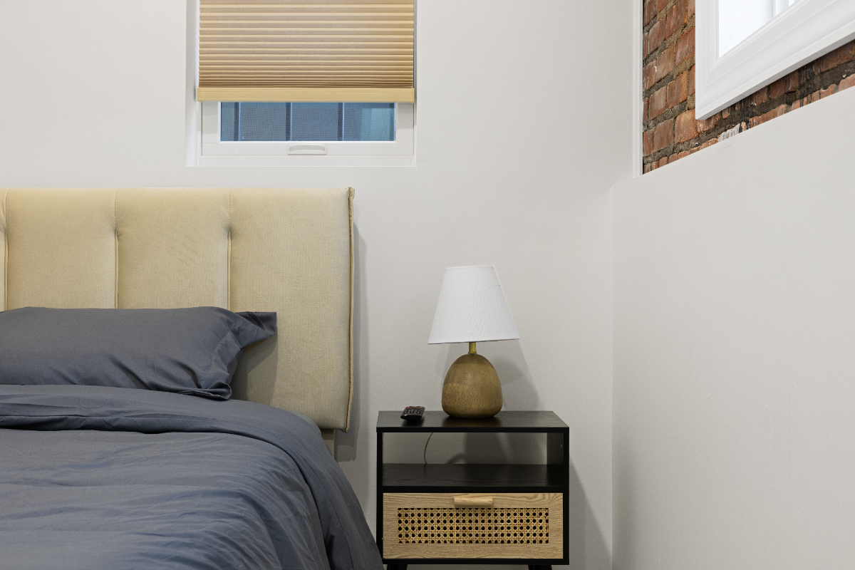 Charming 2-Bedroom Gem in Brooklyn Neighborhood, Near Hospitals - Photo 9