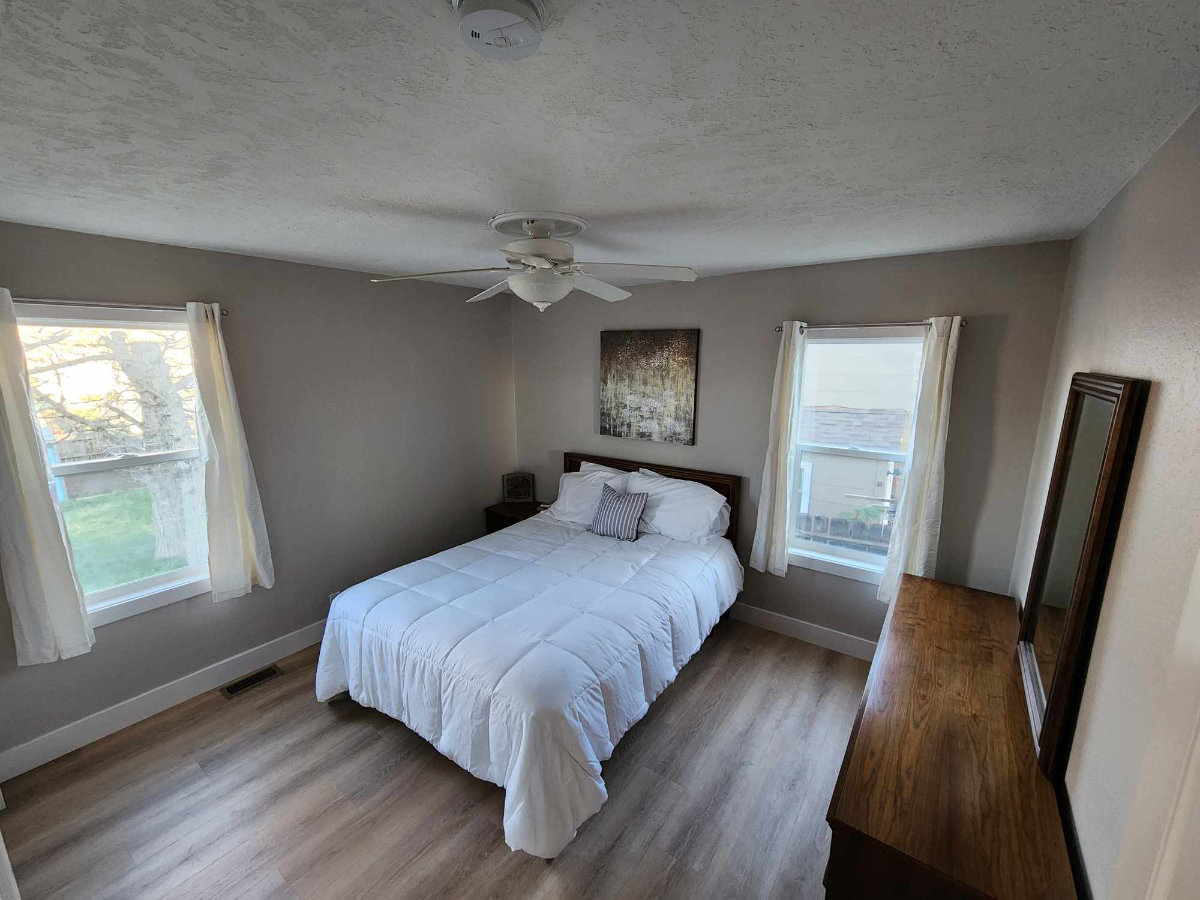 Newly Remodeled Home - Photo 1