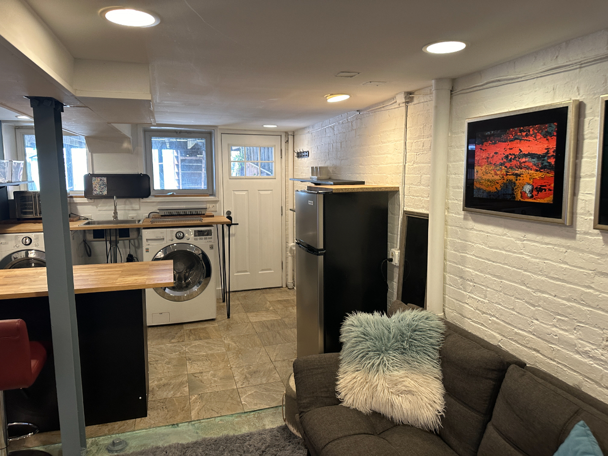 Cozy Petworth Studio with Private Patio & Parking - Photo 4