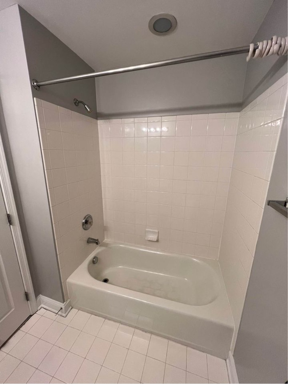 Beautiful Suburban Townhome in Baltimore City - Photo 10