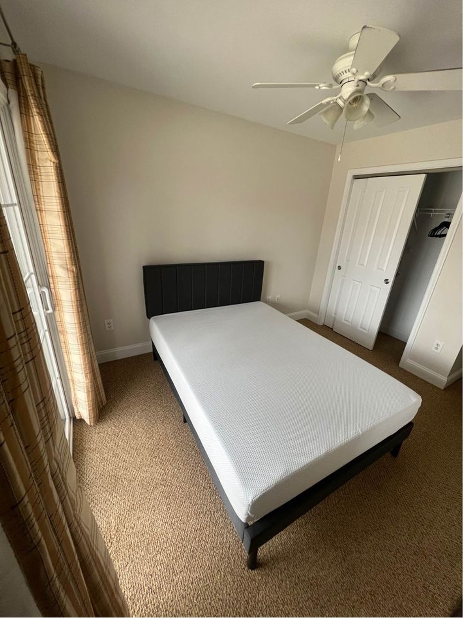 Beautiful Suburban Townhome in Baltimore City - Photo 8