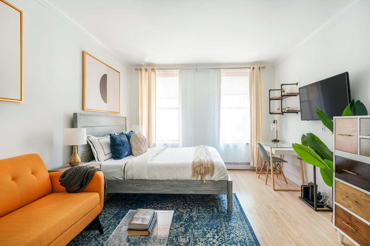 Luxury Upper East Studio W&D in unit (819619)
