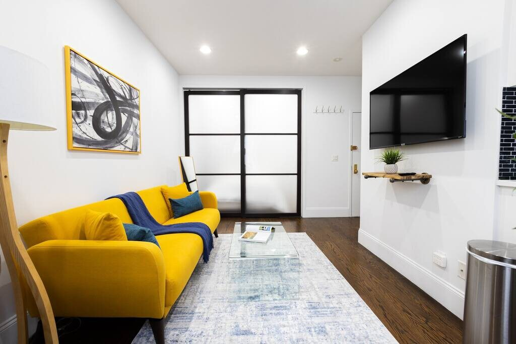 Stylish Lower East Side 1BR Apt Brand New (819710)