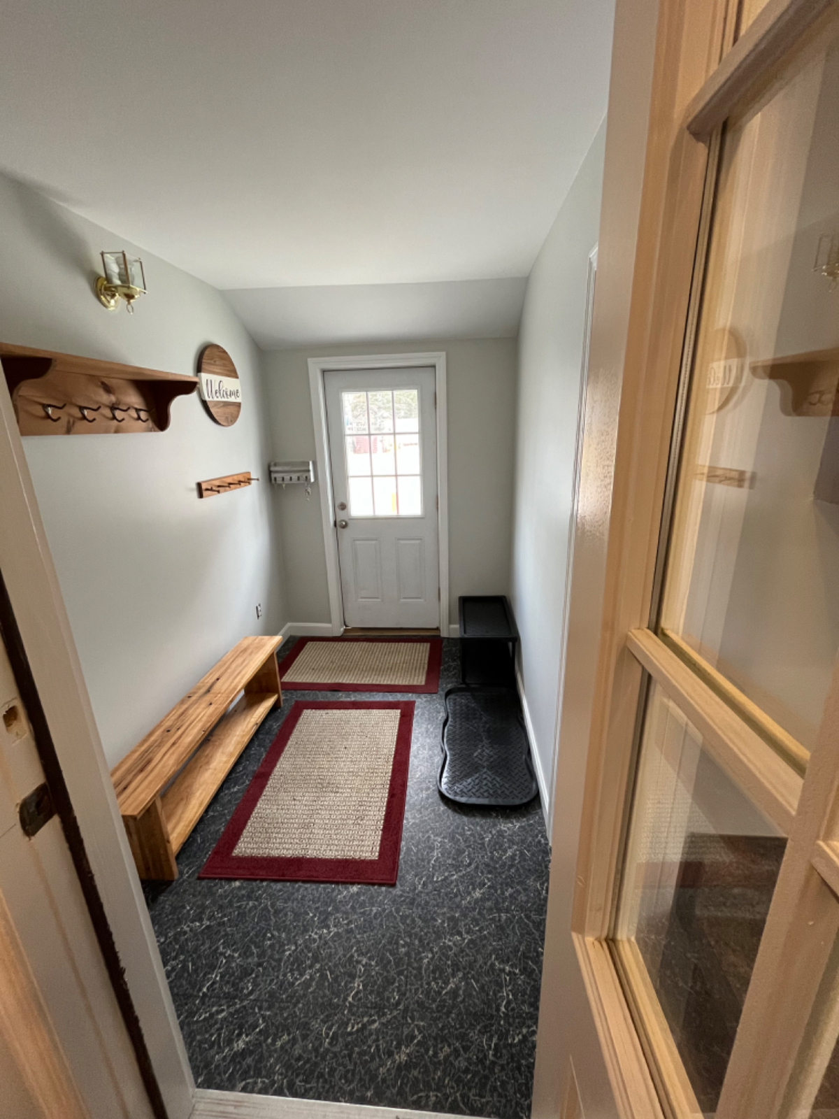 Five bedroom home - Photo 5