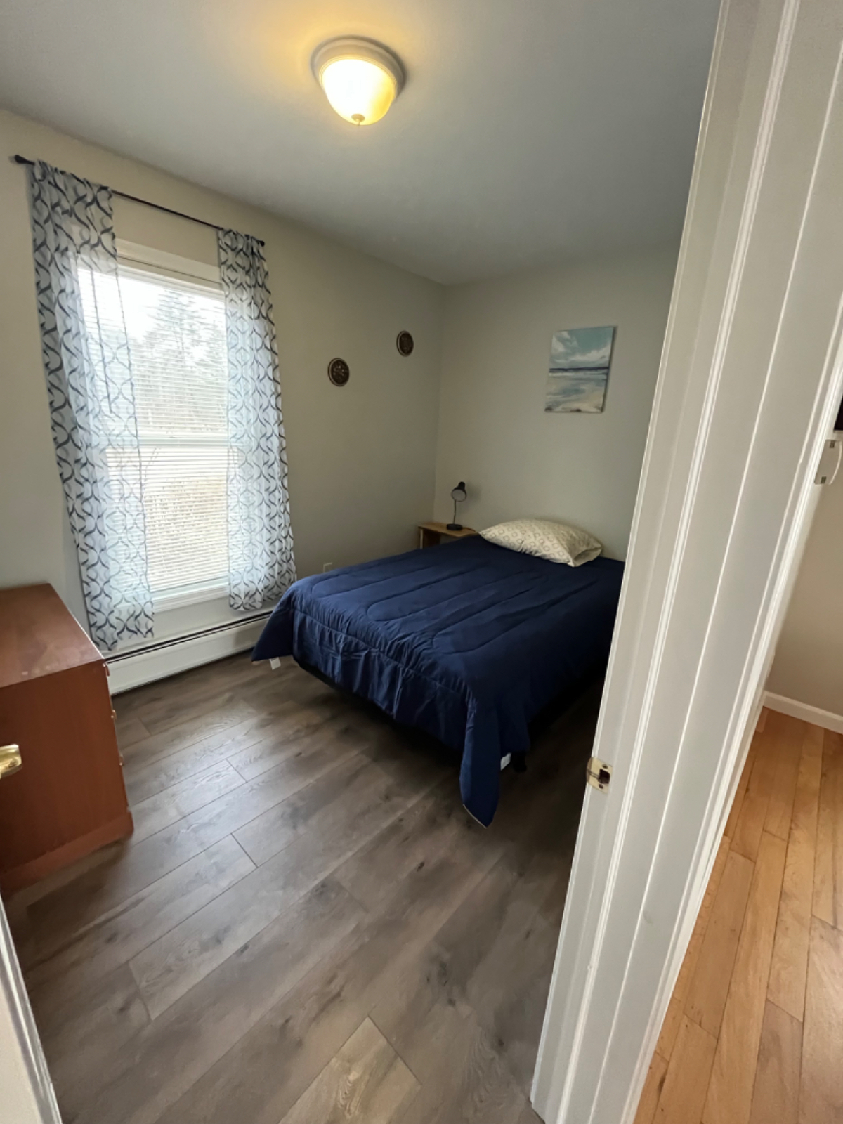 Five bedroom home - Photo 9