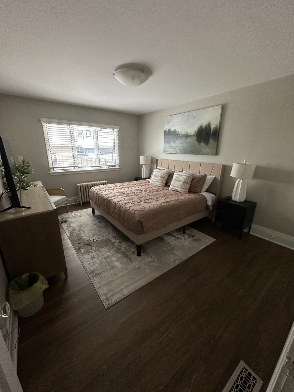 Cozy 3BR Home near Delaware Park & Hertel Ave - Photo 3