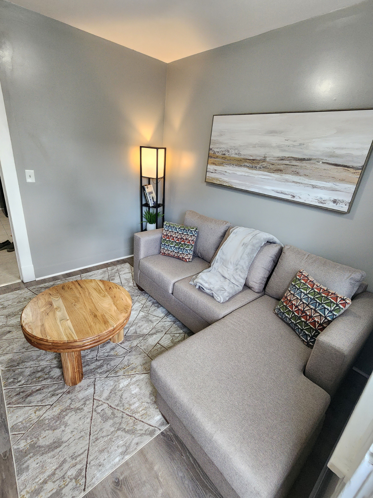 New Great Cozy 1Bed 1 Bath Apt Near hospitals - Photo 2