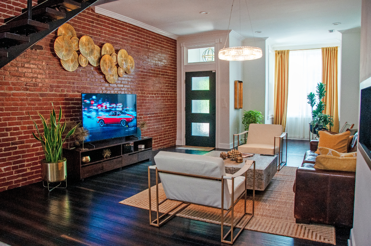 A beautiful house in DC - Photo 1