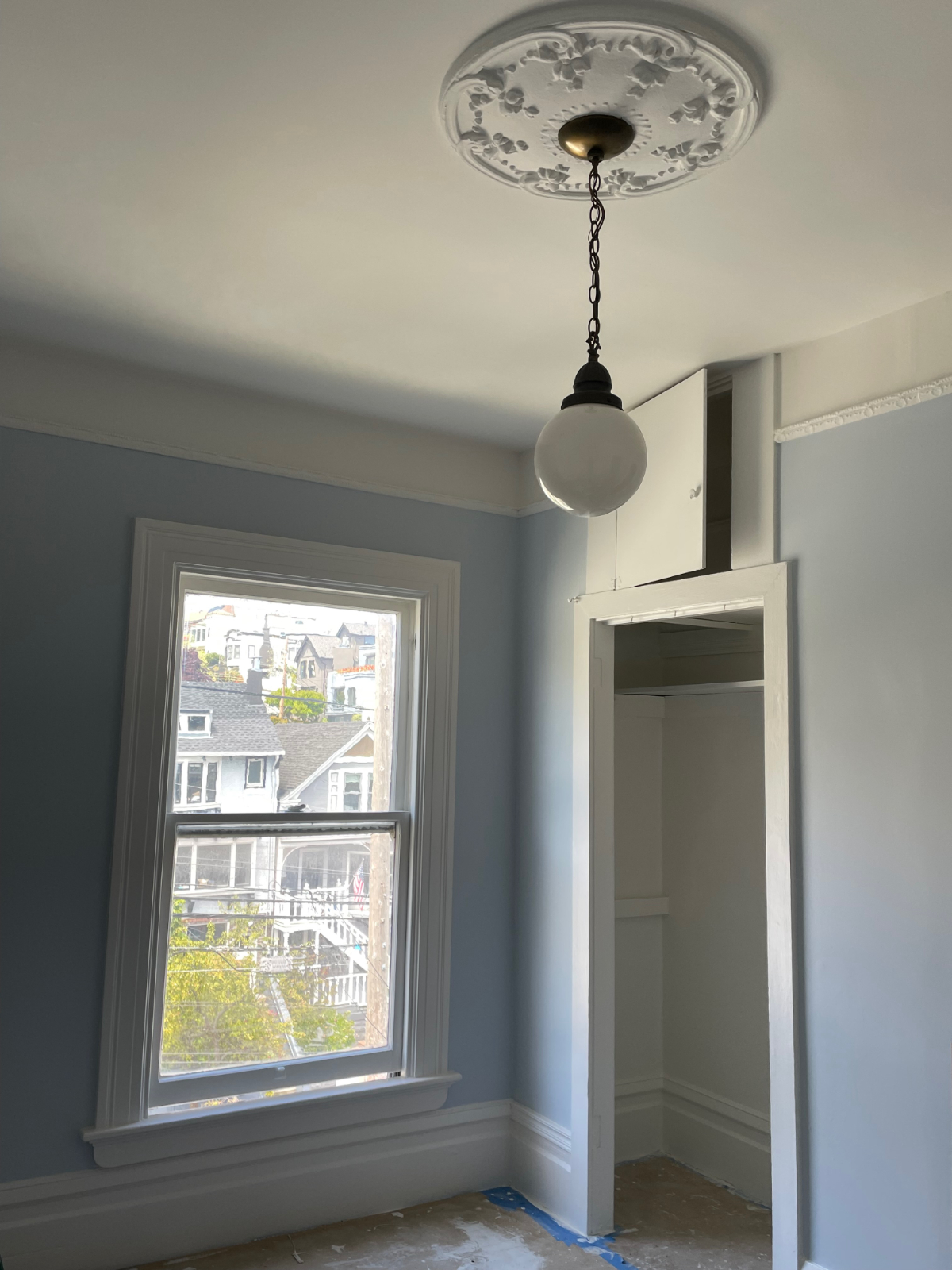 One Room available in lovely Noe Valley Victorian with beautiful well-maintained garden - Photo 5