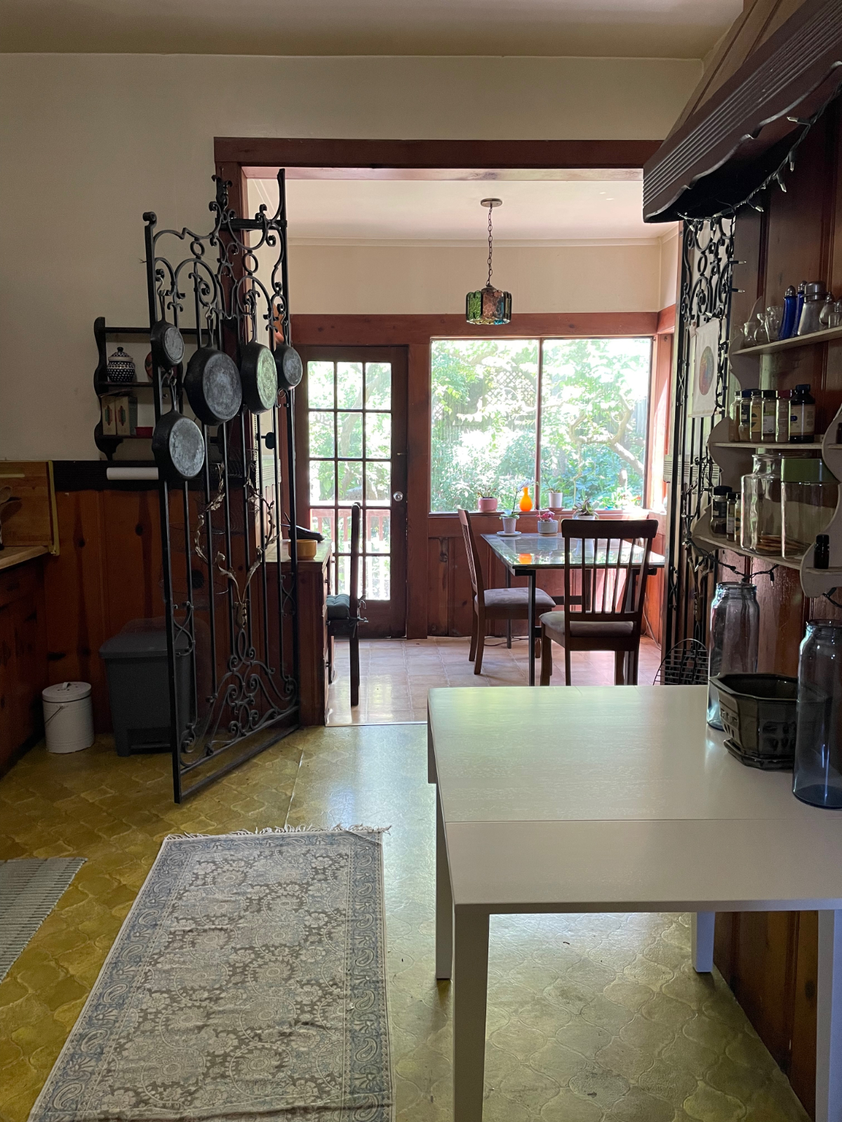 One Room available in lovely Noe Valley Victorian with beautiful well-maintained garden - Photo 6