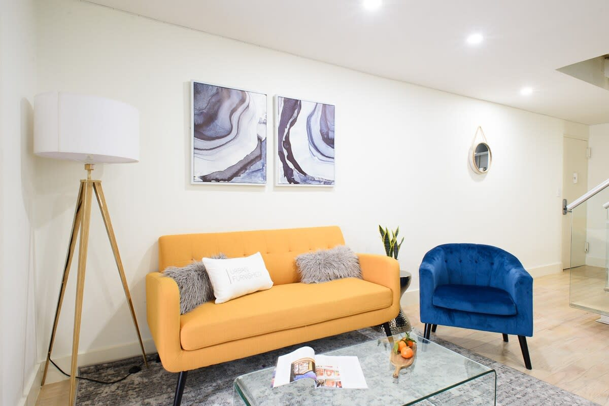 Brand New Duplex 3BR W/D in the unit (819748)